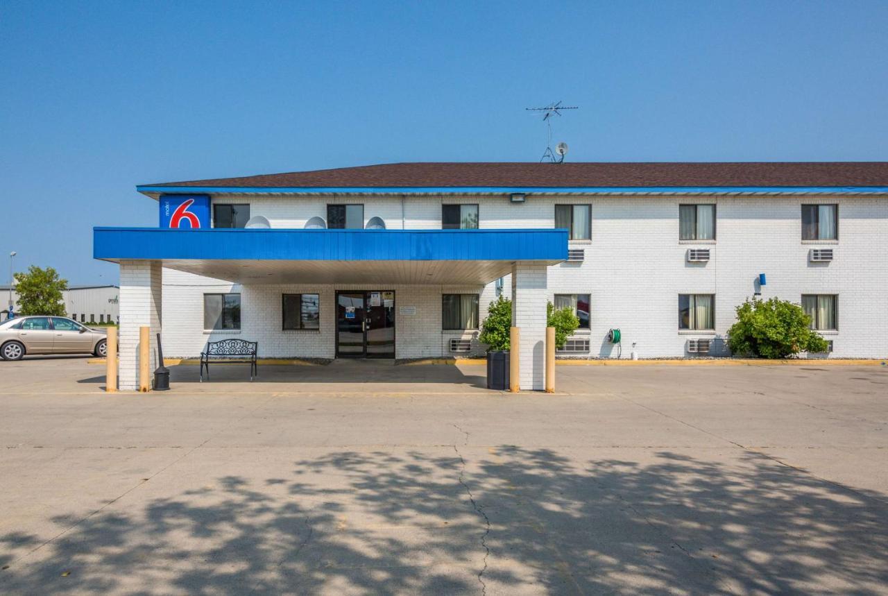 Motel 6-Fargo, Nd - South エクステリア 写真